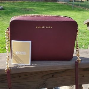 Michael Kors Jet Set Crossbody Bag